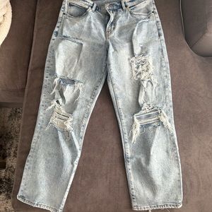 Mid-Rise Boyfriend Jeans